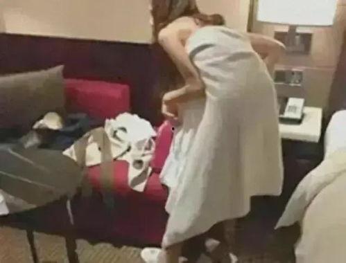 神仙老师吃瓜视频大全在线观看,趣味横生，笑料百出